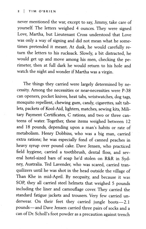 The Things They Carried Paperback Book (880L)