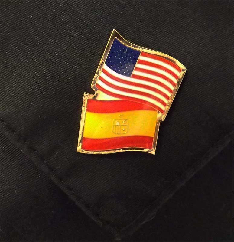 Spain/USA Flag Pin